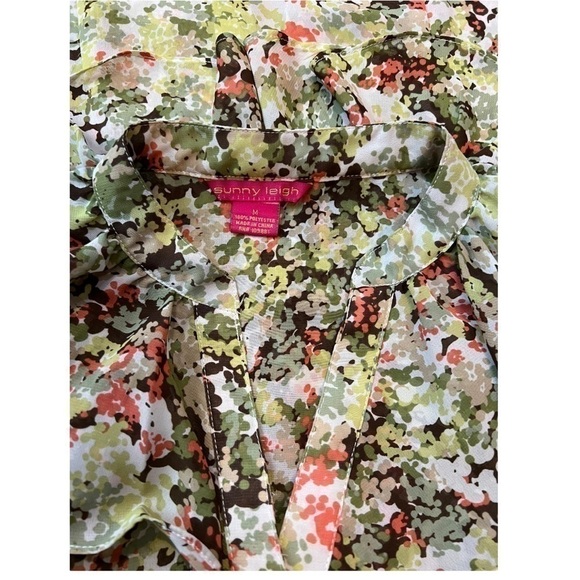 Sunny Leigh Floral Green Coral White Button Down Flowy Chiffon Blouse in Medium - Picture 7 of 10